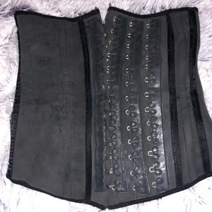 Colombian Latex waist trainer